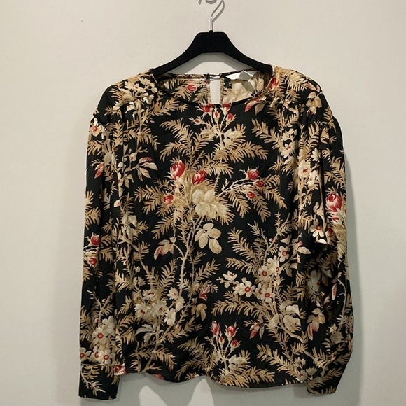 H&m Black Floral Batwing Sleeved Blouse Medium - Picture 5 of 14